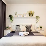 شقة Zwyciestwa 20 - Winogrady