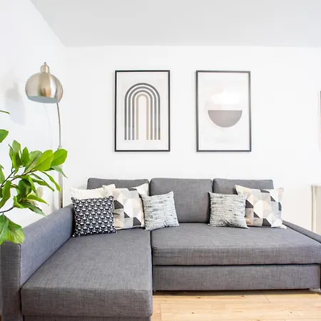 Apartment Zwyciestwa 20 - Winogrady